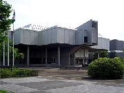 佐賀県立美術館